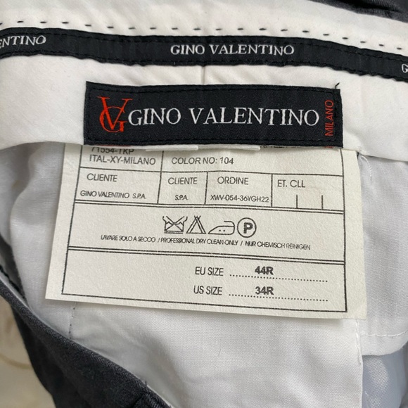 Men's Classic Regular Fit 3 Piece Super 150s Pleated Pants Italian Fabric 2 Button Suit Dark Charcoal Grey ~ Gray - Three Piece Suit